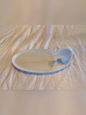 2/30$ Vintage White Ceramic Bird Plate - Vintage